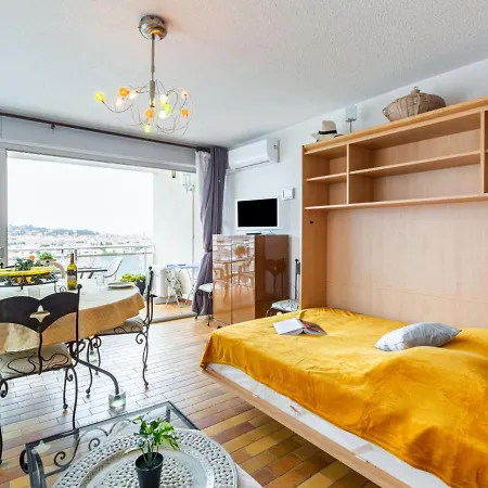 Les Coteaux Du Preconil-5 By Interhome Apartment *