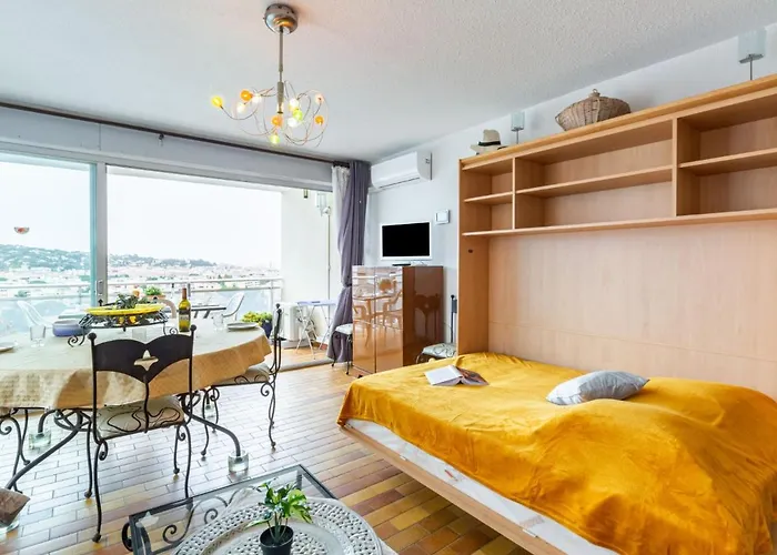 Les Coteaux Du Preconil-5 By Interhome アパート *