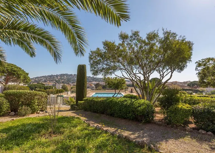 Les Coteaux Du Preconil-5 By Interhome Apartment *